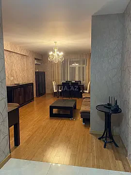 Kirayə verilir 2 otaqlı mənzil 90 m² — Bakı, Xətai 2 otaq 90.00 m²