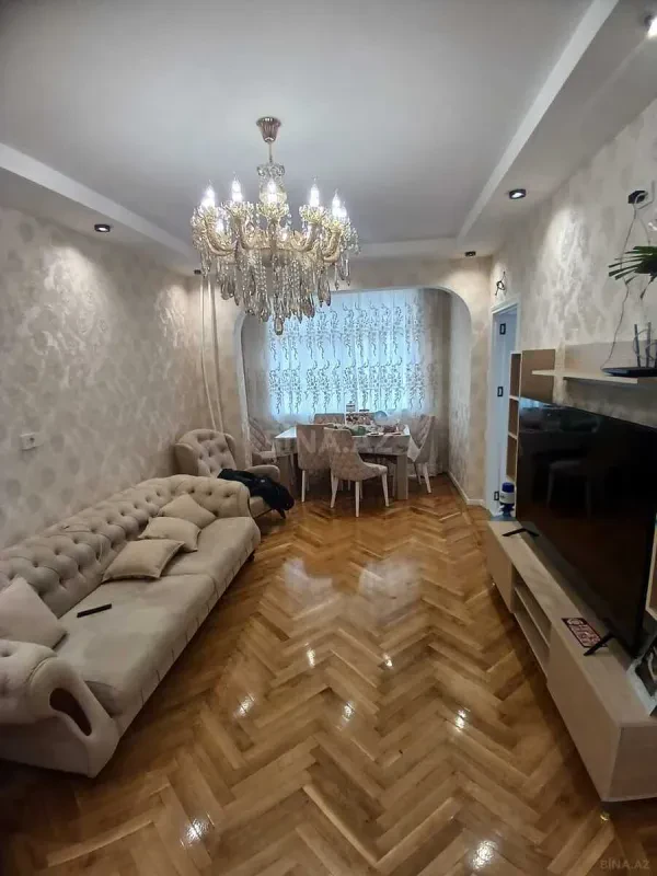 Satılır 3 otaqlı mənzil 75 m²