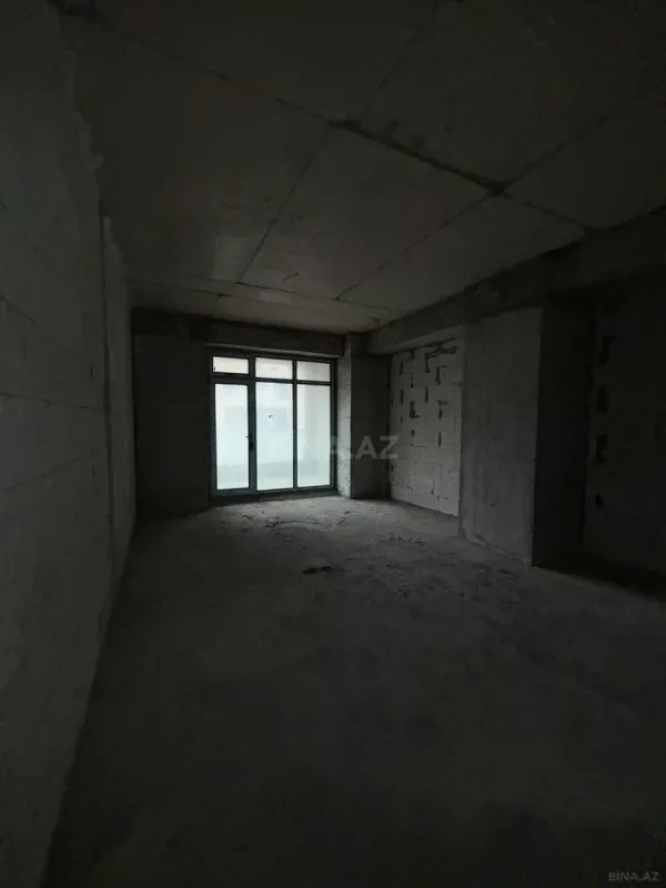Satılır 3 otaqlı mənzil 150 m²