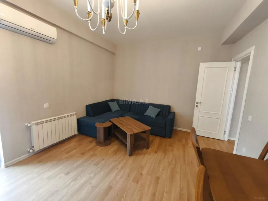 Satılır 2 otaqlı mənzil 97 m²