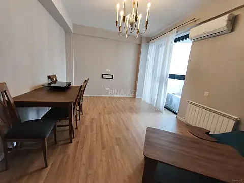 Satılır 2 otaqlı mənzil 97 m²