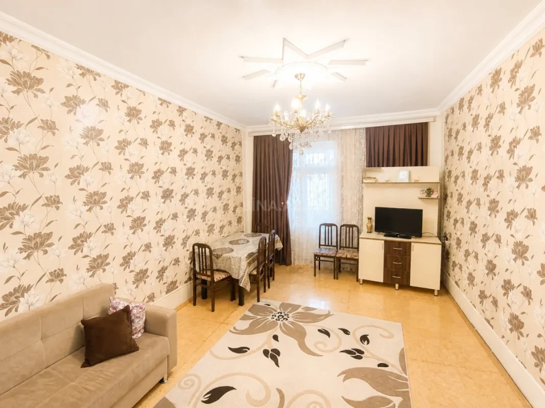 Satılır 3 otaqlı mənzil 78 m²