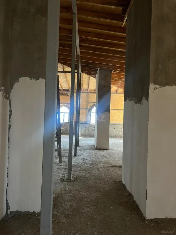 Satılır 2 otaqlı mənzil 82 m²