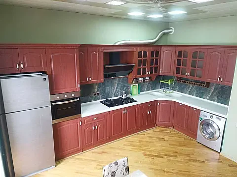 Kirayə verilir 3 otaqlı mənzil 160 m²
