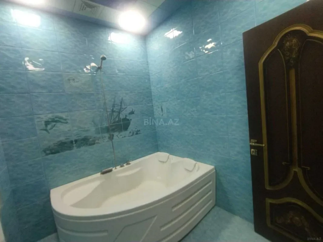 Kirayə verilir 3 otaqlı mənzil 160 m²