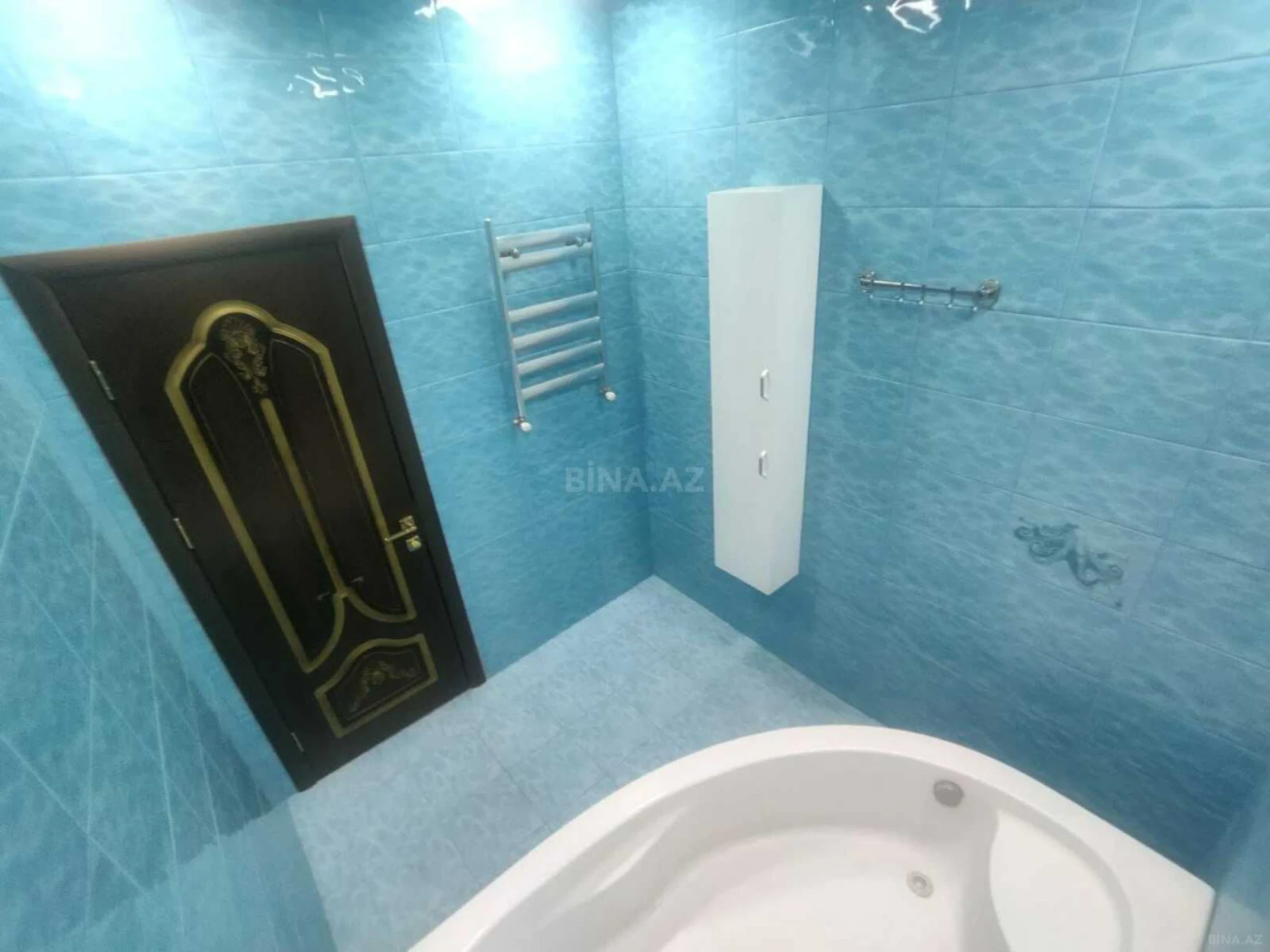 Kirayə verilir 3 otaqlı mənzil 160 m²