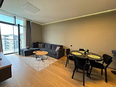 Kirayə verilir 2 otaqlı mənzil 77 m²