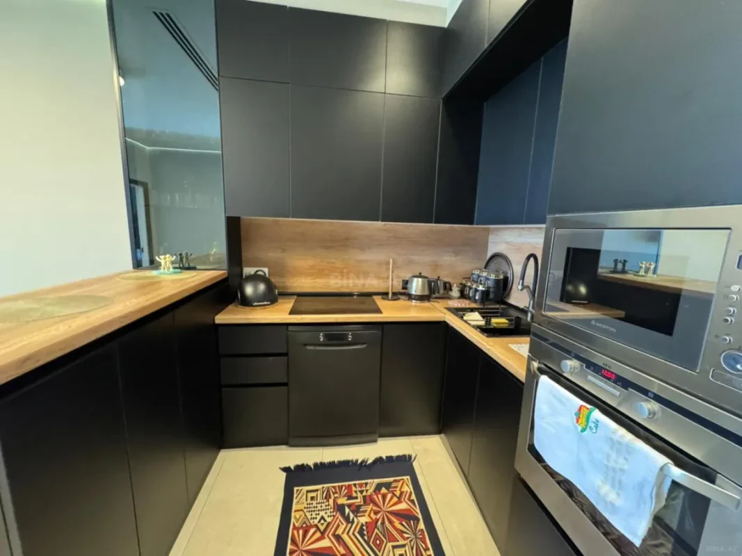 Kirayə verilir 2 otaqlı mənzil 77 m²