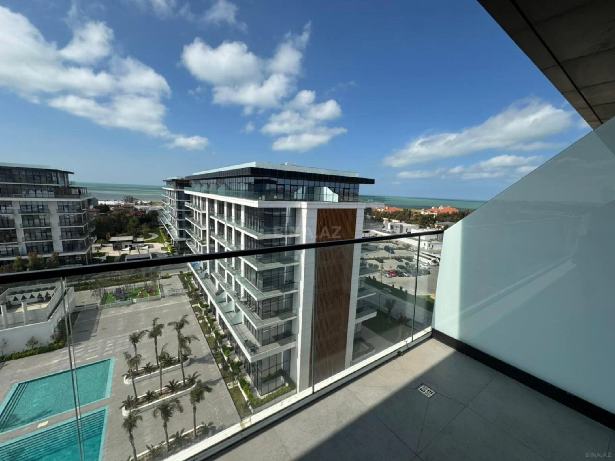 Kirayə verilir 2 otaqlı mənzil 77 m²