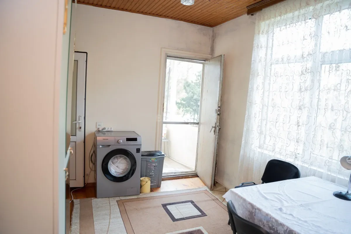 Satılır 5 otaqlı mənzil 125 m²