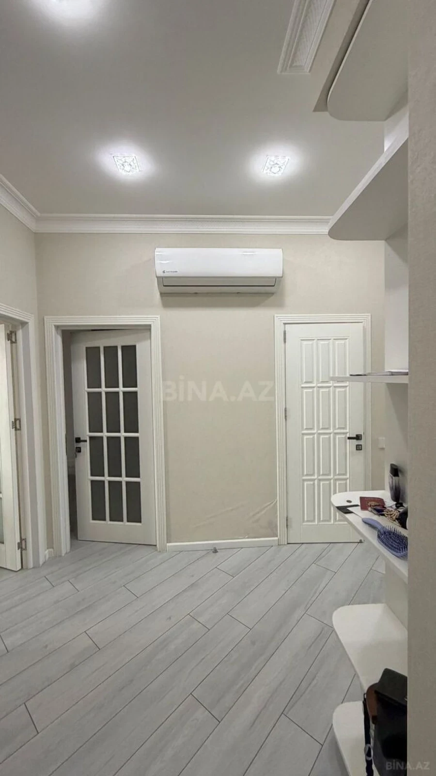 Kirayə verilir 3 otaqlı mənzil 120 m²