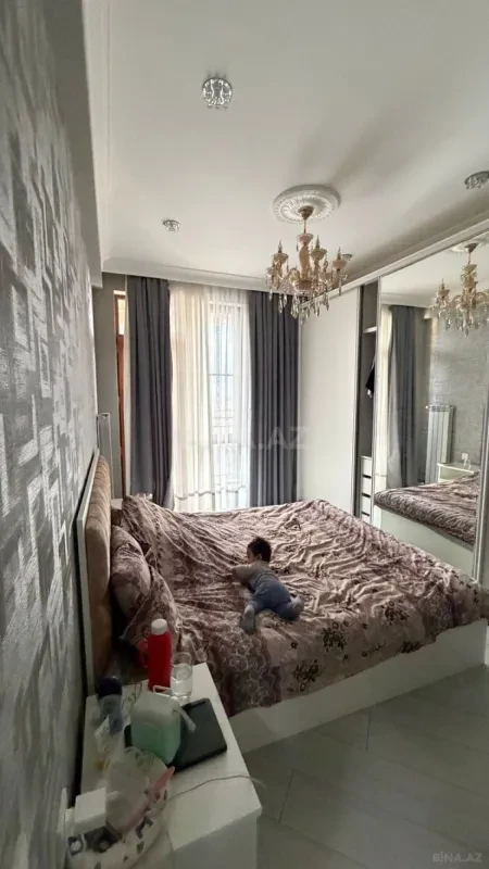 Kirayə verilir 3 otaqlı mənzil 120 m²