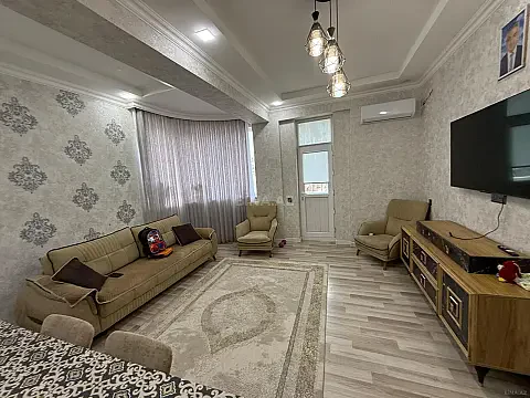 Satılır 3 otaqlı mənzil 123 m²