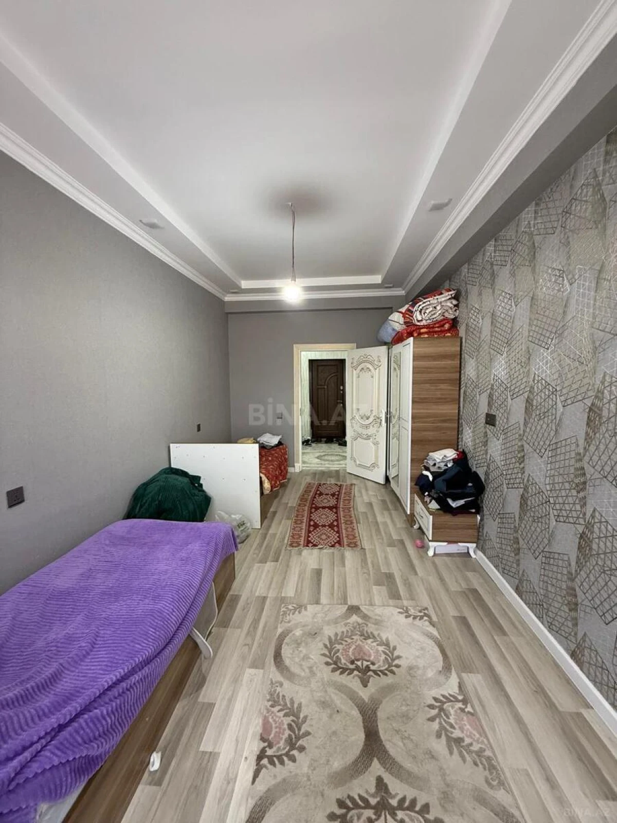 Satılır 3 otaqlı mənzil 123 m²
