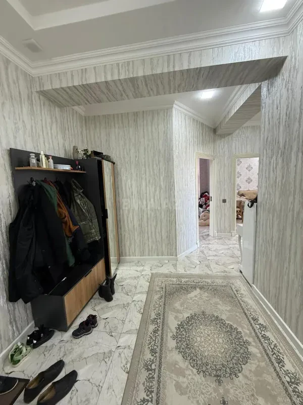 Satılır 3 otaqlı mənzil 123 m²