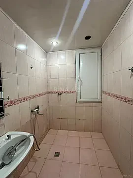 Satılır 2 otaqlı mənzil 70 m²