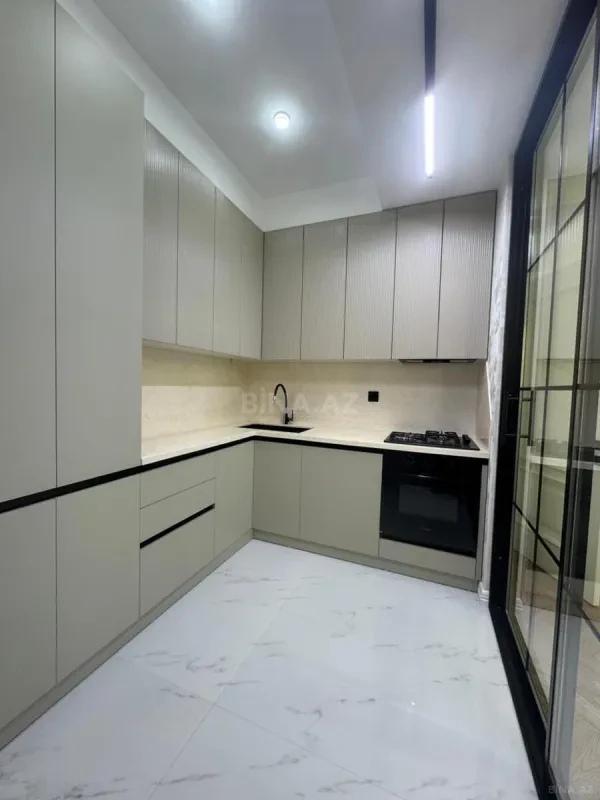 Satılır 3 otaqlı mənzil 91 m²
