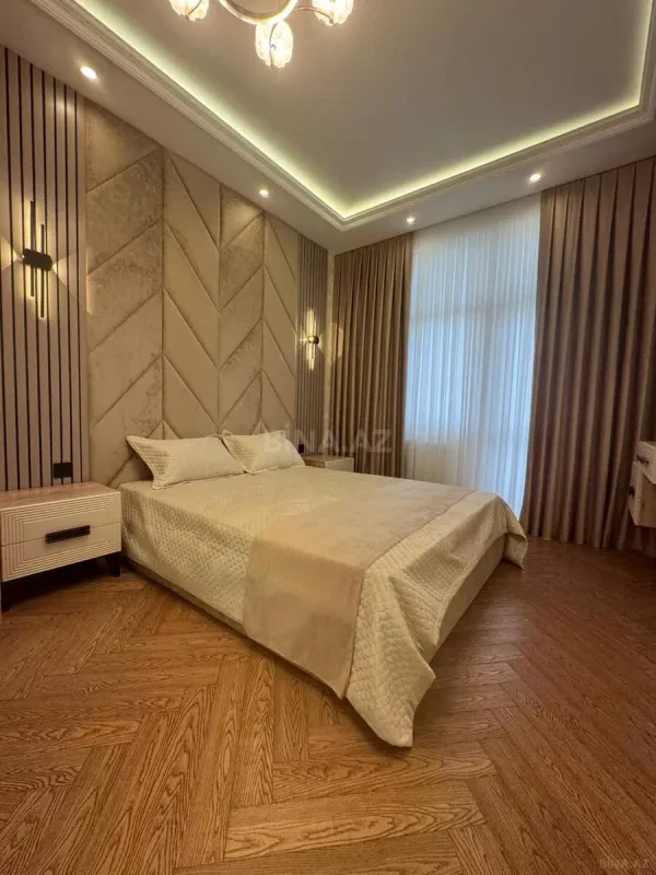 Satılır 3 otaqlı mənzil 91 m²