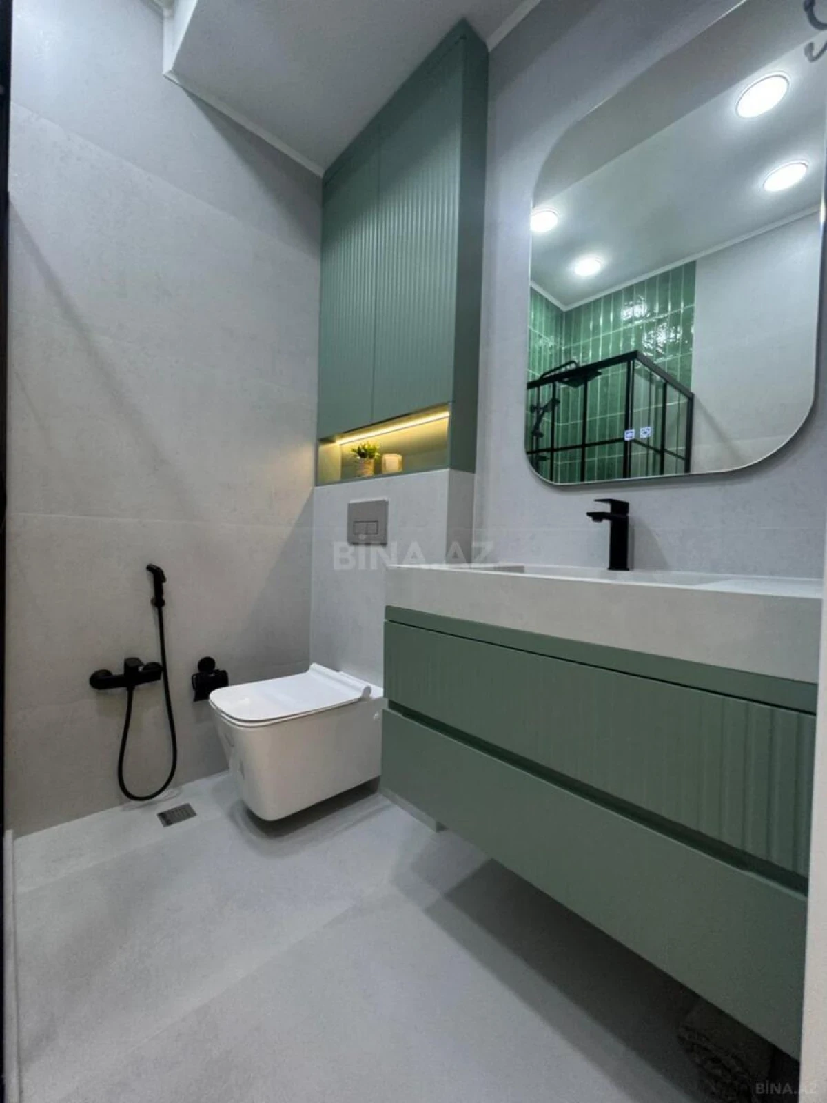 Satılır 3 otaqlı mənzil 91 m²