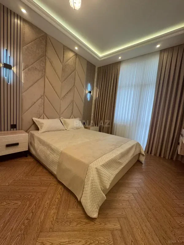 Satılır 3 otaqlı mənzil 91 m²