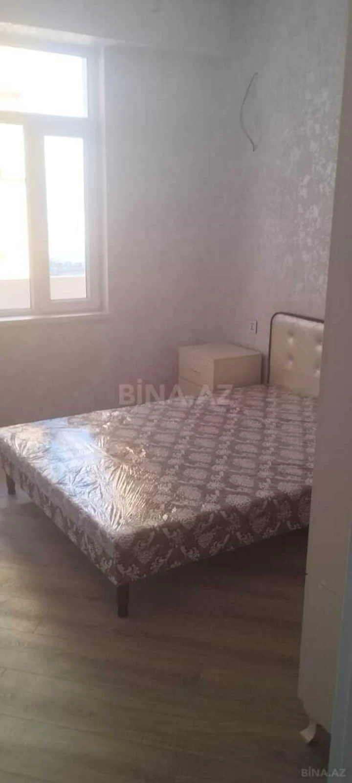 Kirayə verilir 2 otaqlı mənzil 60 m²