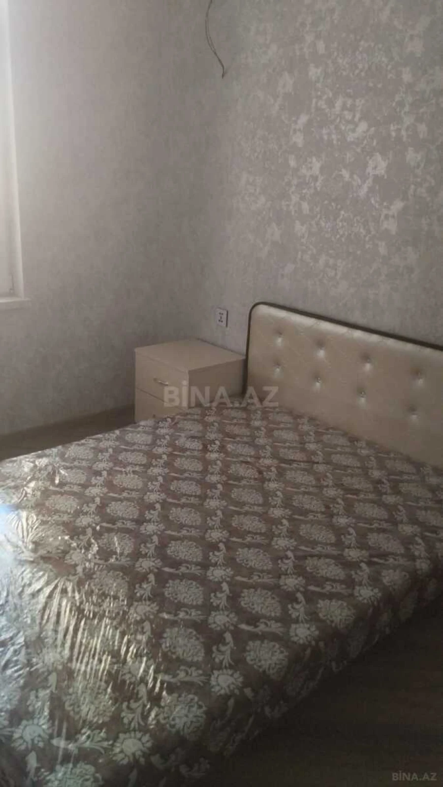 Kirayə verilir 2 otaqlı mənzil 60 m²