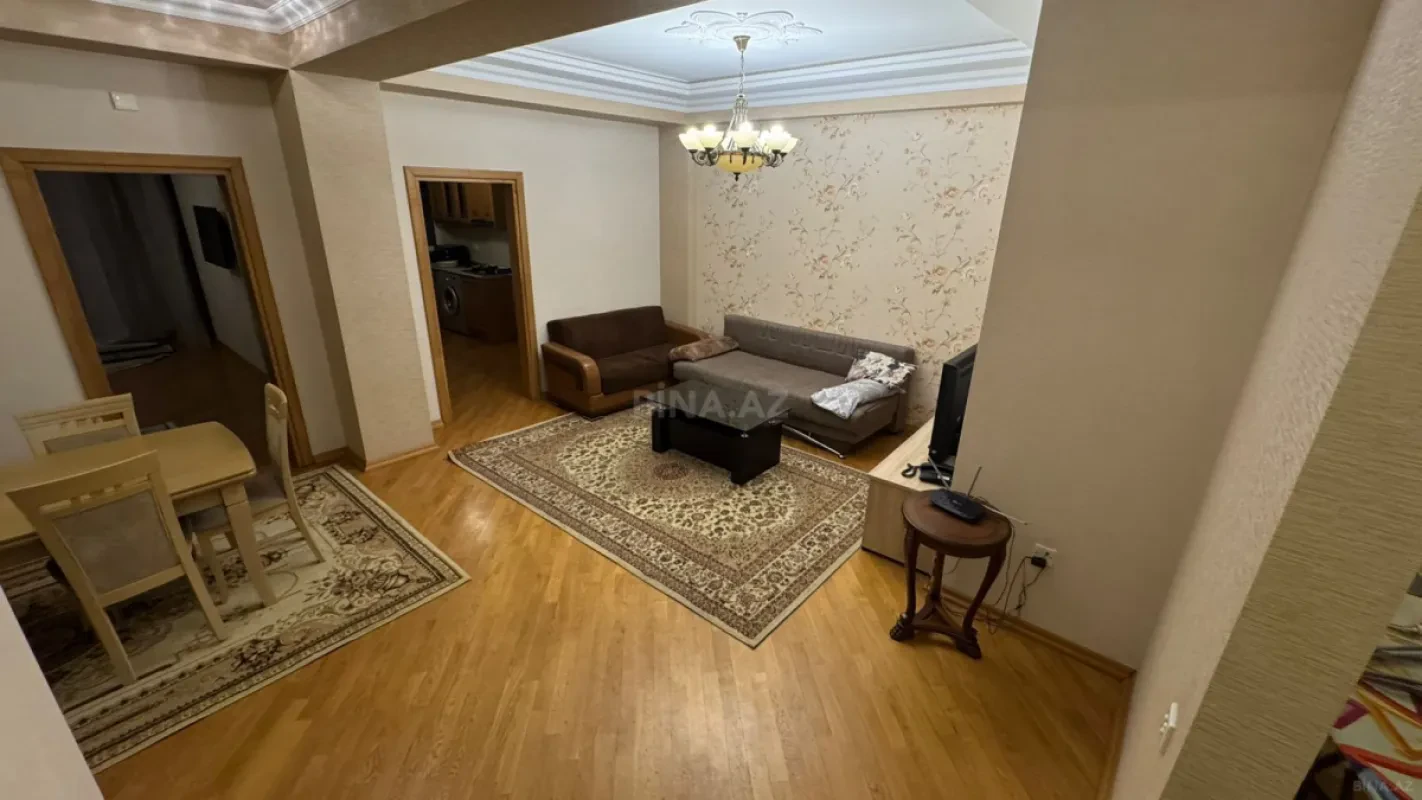 Kirayə verilir 3 otaqlı mənzil 100 m²