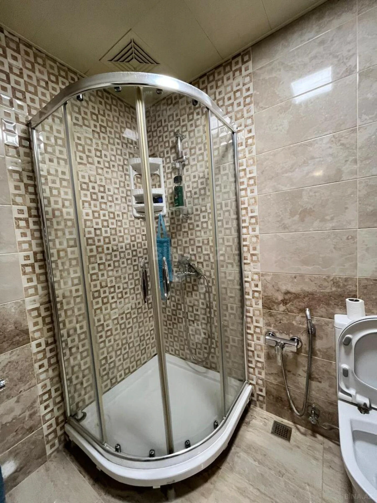 Satılır 2 otaqlı mənzil 52 m²