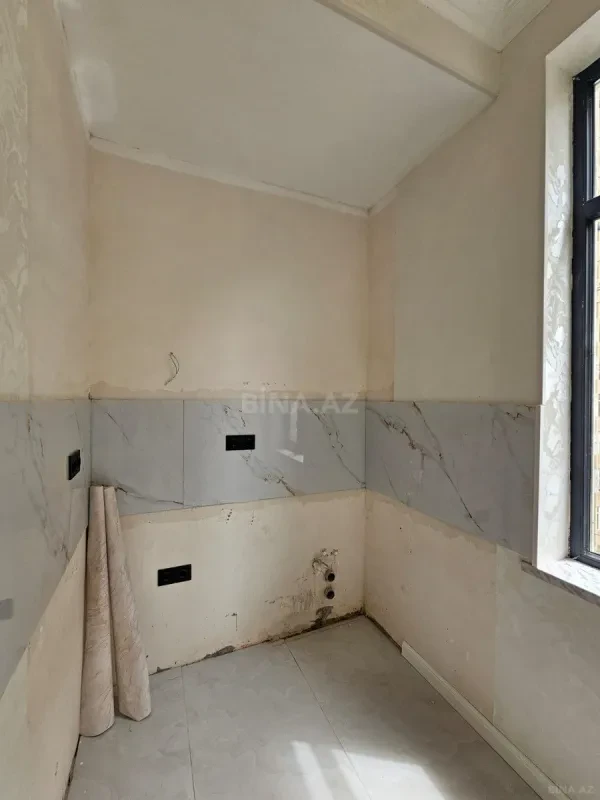 Satılır 2 otaqlı mənzil 56 m²