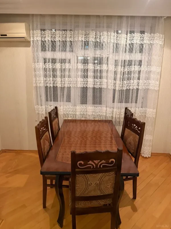 Kirayə verilir 3 otaqlı mənzil 70 m²