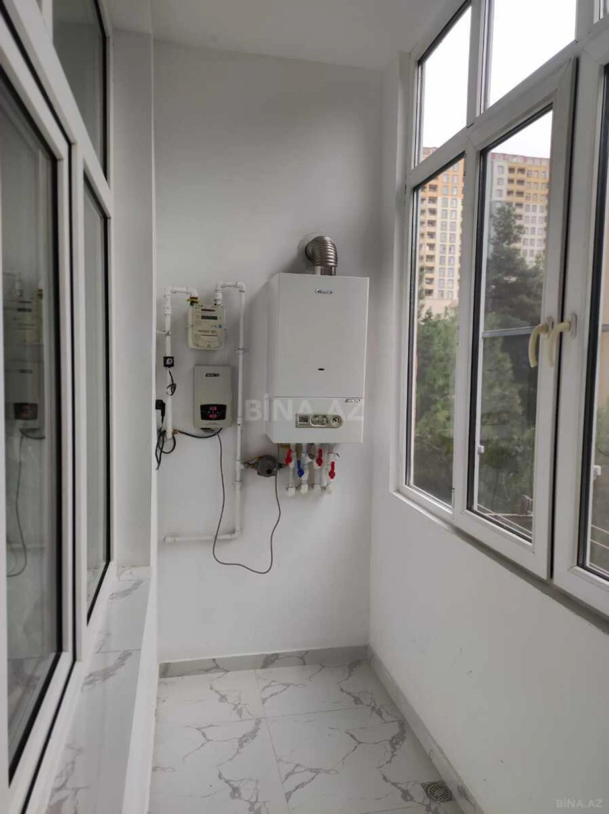 Satılır 2 otaqlı mənzil 60 m²