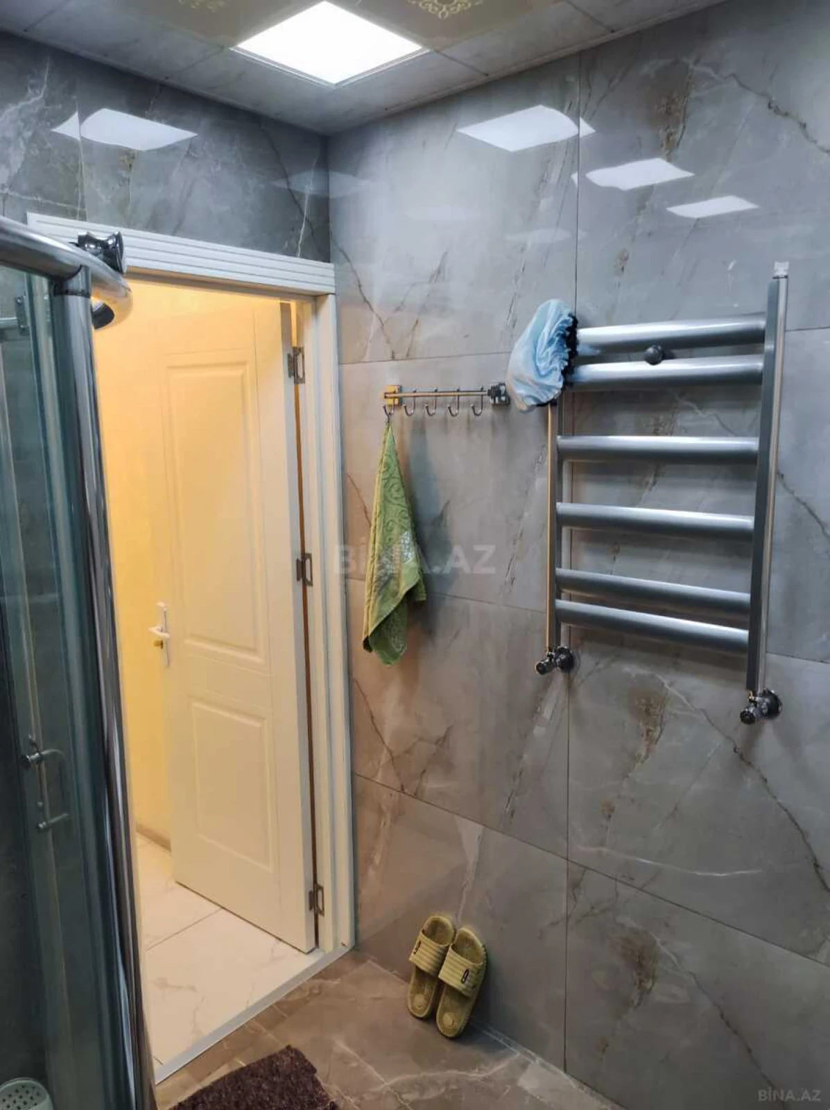 Satılır 2 otaqlı mənzil 60 m²