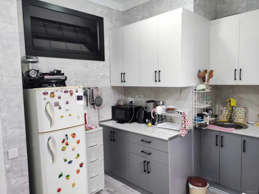 Satılır 2 otaqlı mənzil 60 m²