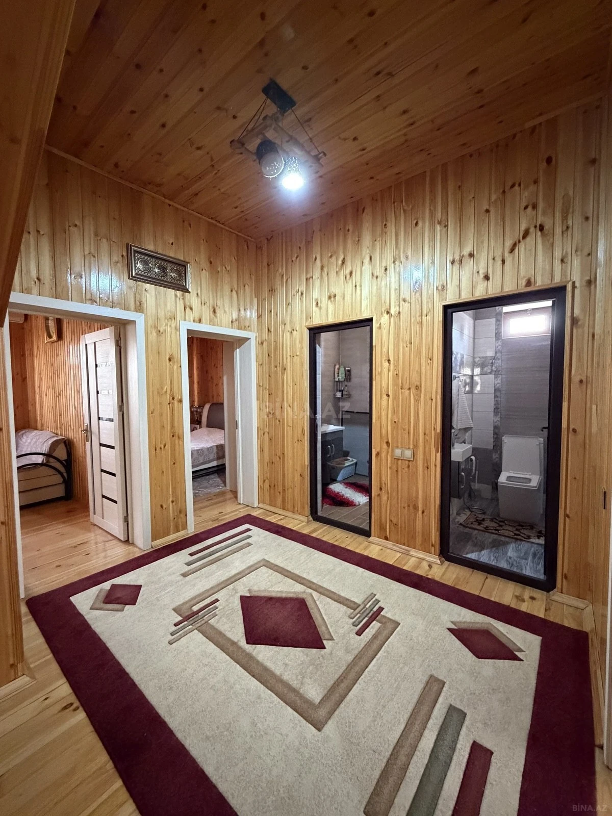 Satılır 5 otaqlı həyət evi 190 m²