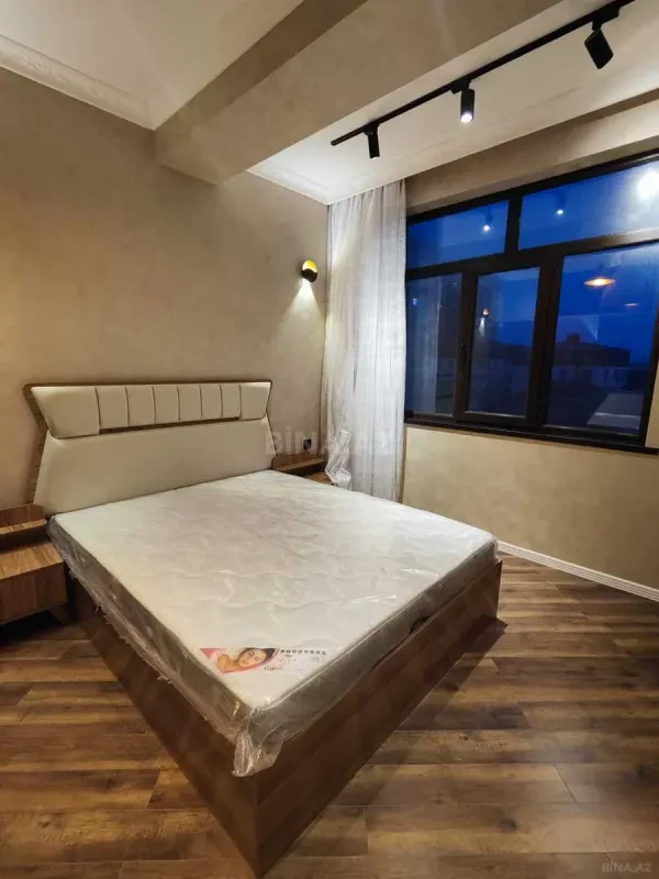 Kirayə verilir 2 otaqlı mənzil 64 m²