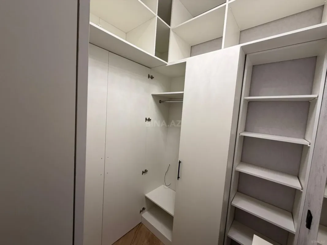 Satılır 4 otaqlı həyət evi 230 m²