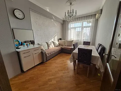 Satılır 2 otaqlı mənzil 57 m² — Bakı, Həzi Aslanov qəs. 2 otaq 57.00 m²