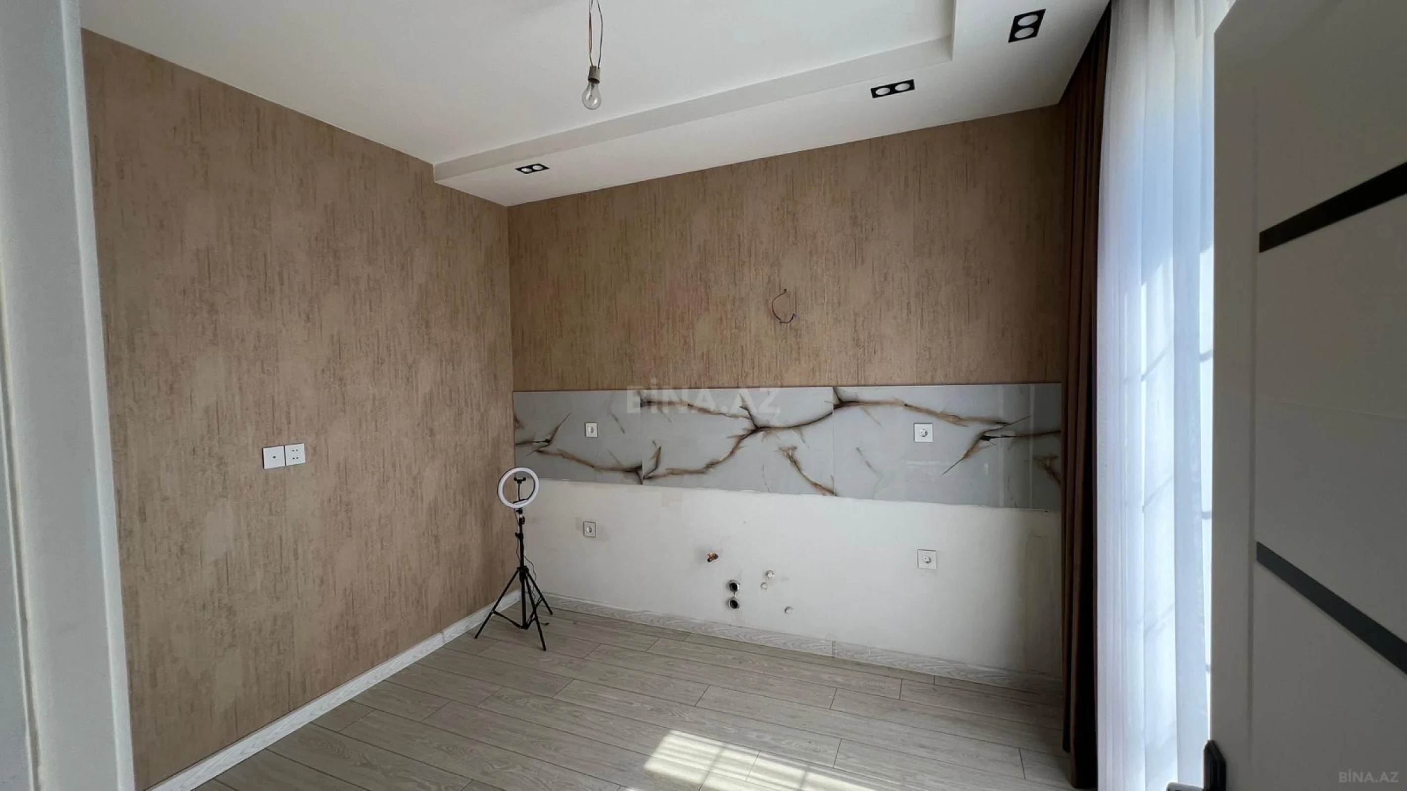 Satılır 4 otaqlı həyət evi 100 m²
