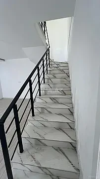 Satılır 4 otaqlı həyət evi 100 m²