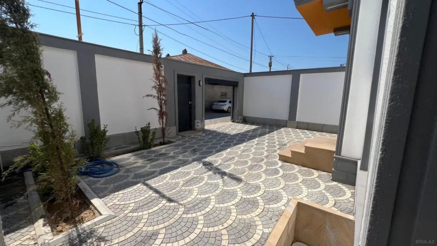 Satılır 4 otaqlı həyət evi 100 m²