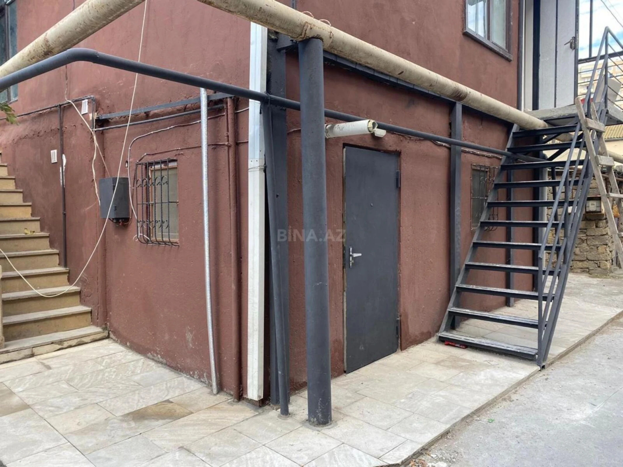 Kirayə verilir 2 otaqlı mənzil 70 m²