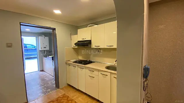 Kirayə verilir 2 otaqlı mənzil 70 m²