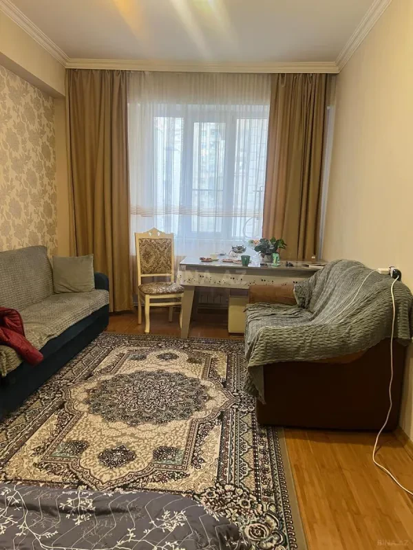 Satılır 1 otaqlı mənzil 45 m²