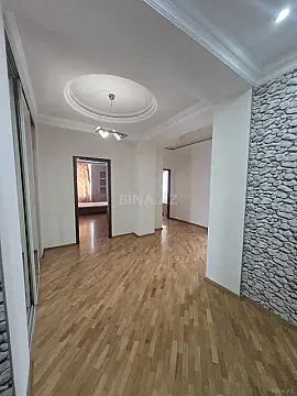 Kirayə verilir 2 otaqlı mənzil 110 m²
