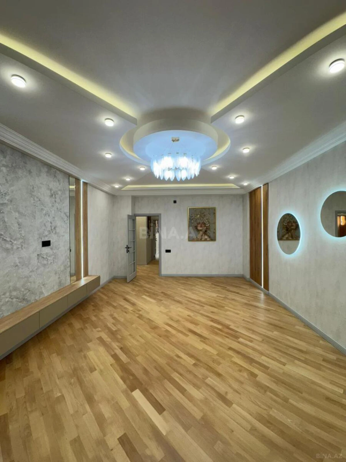 Satılır 2 otaqlı mənzil 90 m²