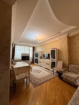 Satılır 3 otaqlı mənzil 100 m² — Bakı, Memar Əcəmi yanı 3 otaq 100.00 m²