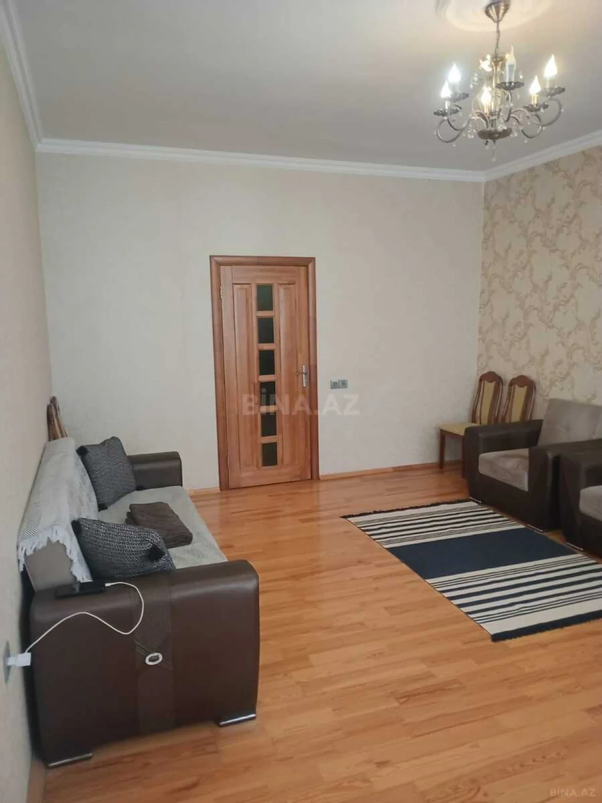 Satılır 3 otaqlı mənzil 95 m²