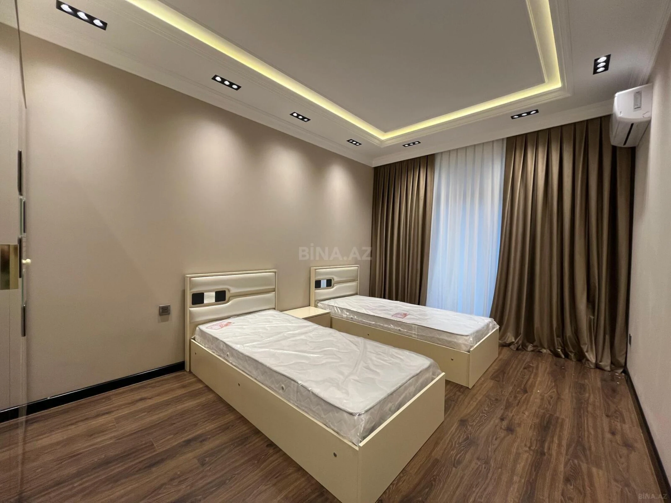 Kirayə verilir 3 otaqlı mənzil 110 m²