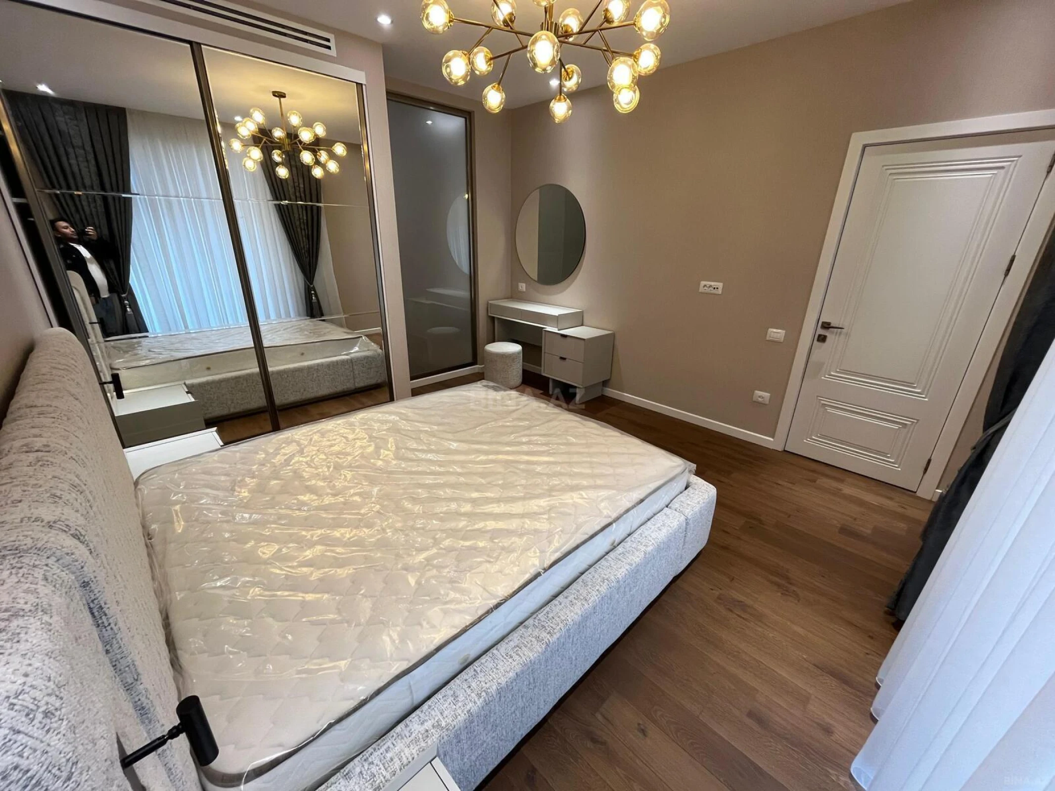 Kirayə verilir 3 otaqlı mənzil 110 m²