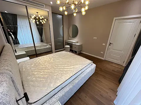Kirayə verilir 3 otaqlı mənzil 110 m²